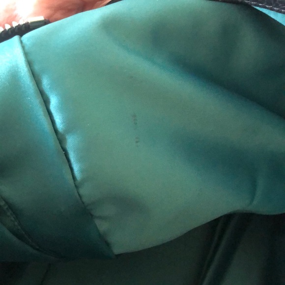 SOLD Park Leather Carrie Tote - Picture 6 of 8